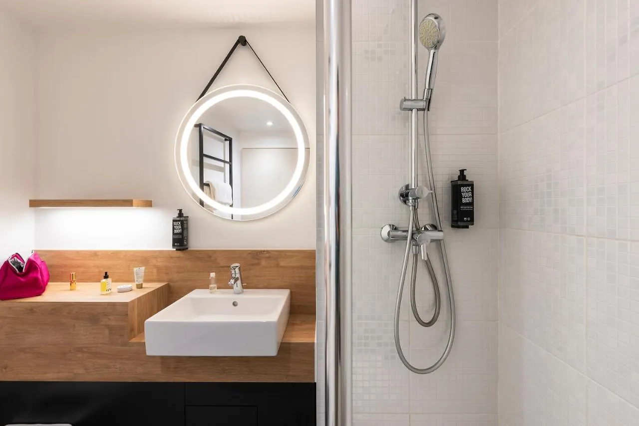 Hotel Ibis Lyon Sud Oullins Francia